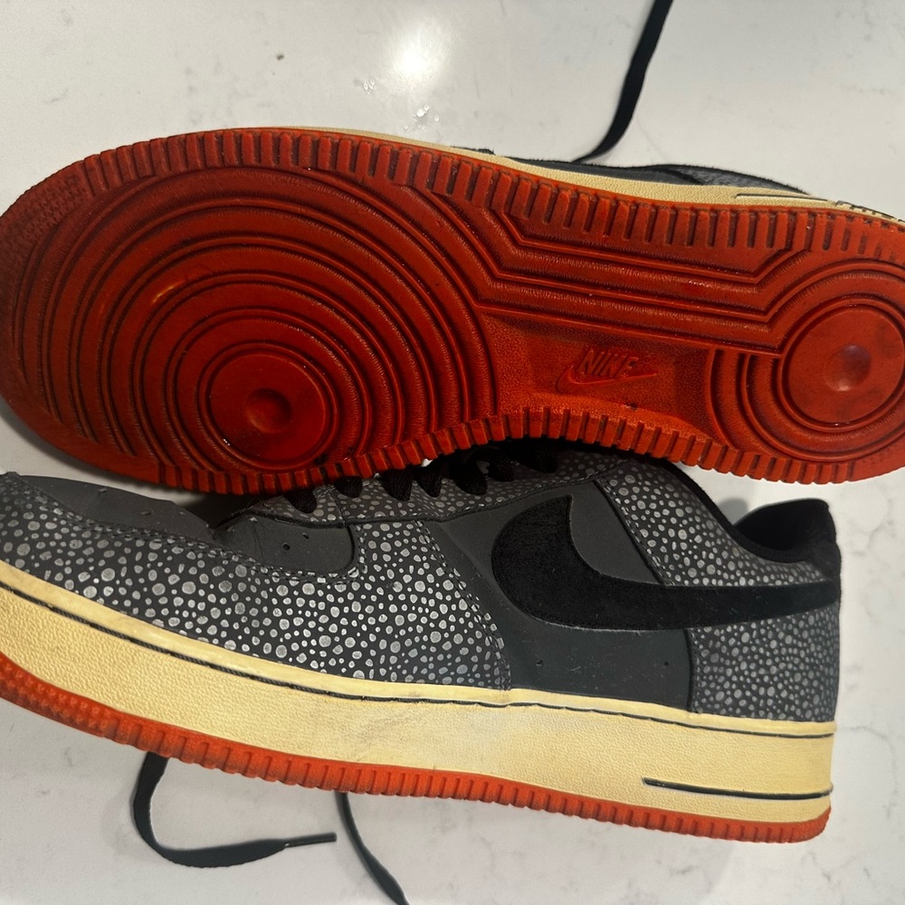 Nike Air Force 1 Low Safari Dark Grey Orange 488298-079 Men's Shoes Size 13 - Picture 4 of 7
